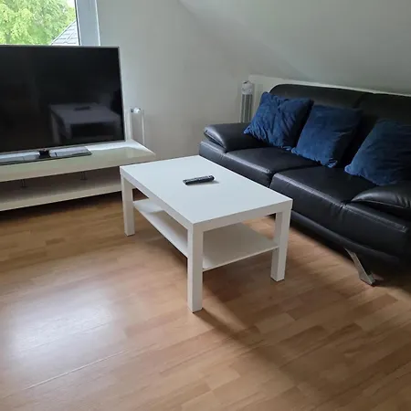 شقة Haus Lina - Und Monteurunterkuenfte - 4 تاب