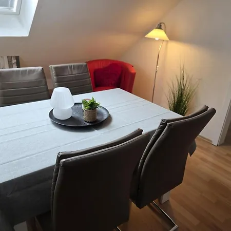 Haus Lina - Und Monteurunterkuenfte - 4 شقة