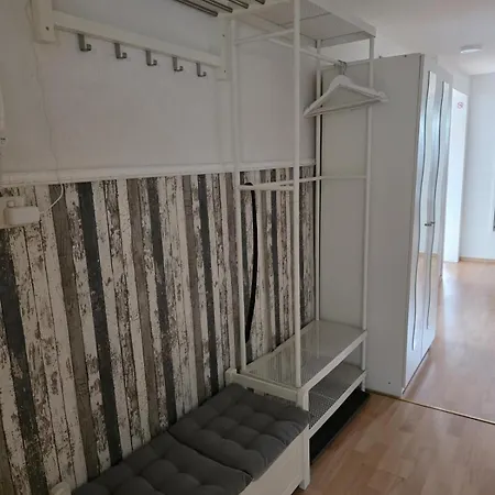 Haus Lina - Und Monteurunterkuenfte - 4 تاب
